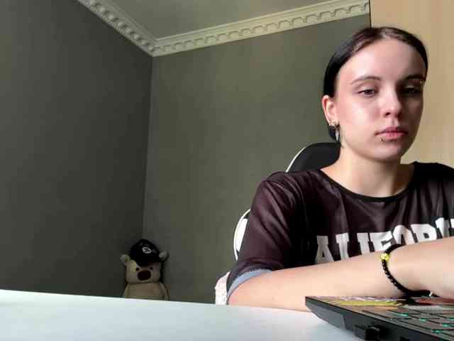 tootightwiththong webcam