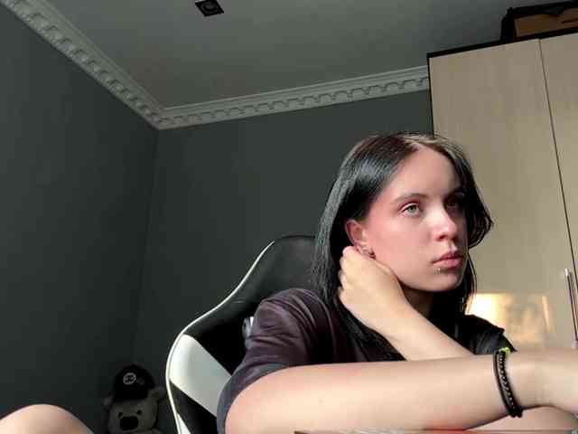 tootightwiththong webcam