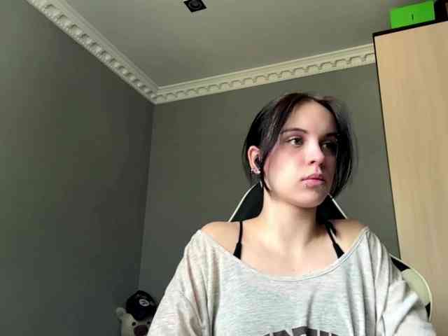 tootightwiththong webcam
