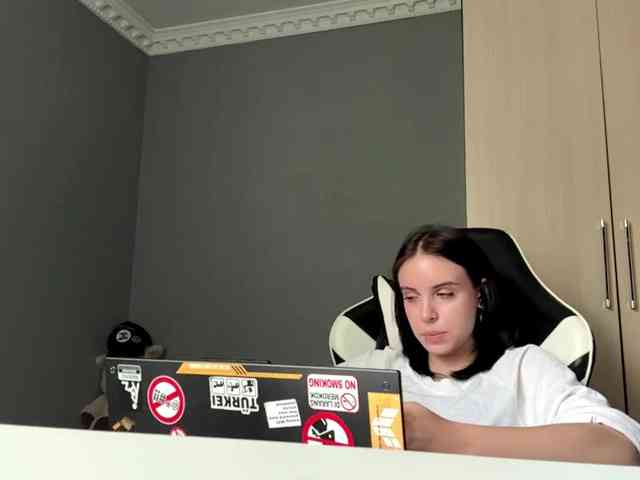 tootightwiththong webcam