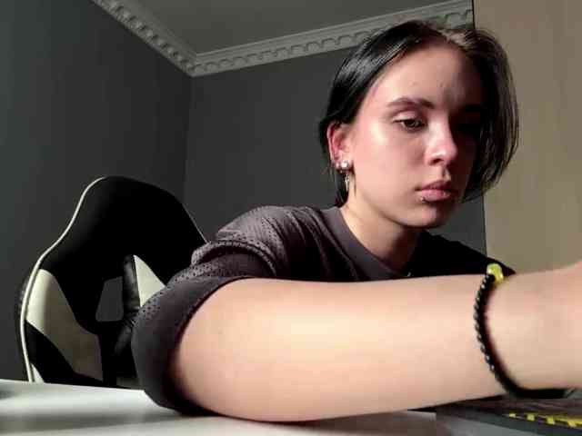 tootightwiththong webcam