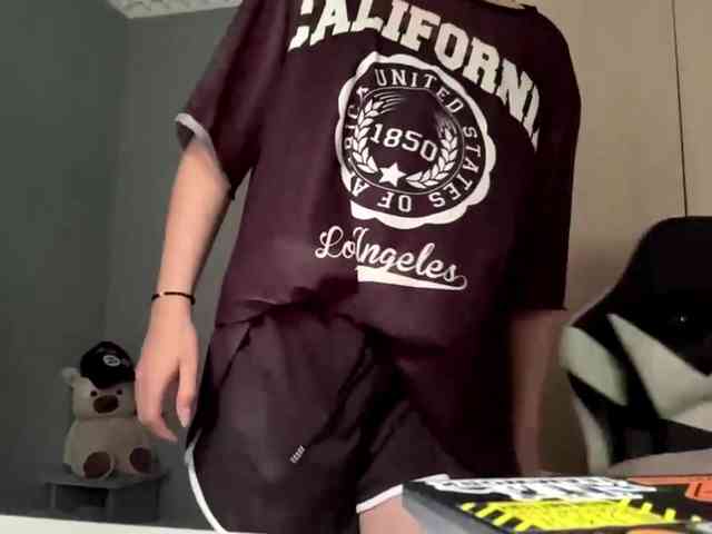tootightwiththong webcam