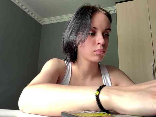 tootightwiththong webcam