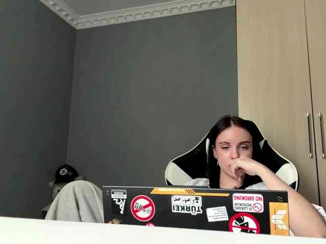 tootightwiththong webcam