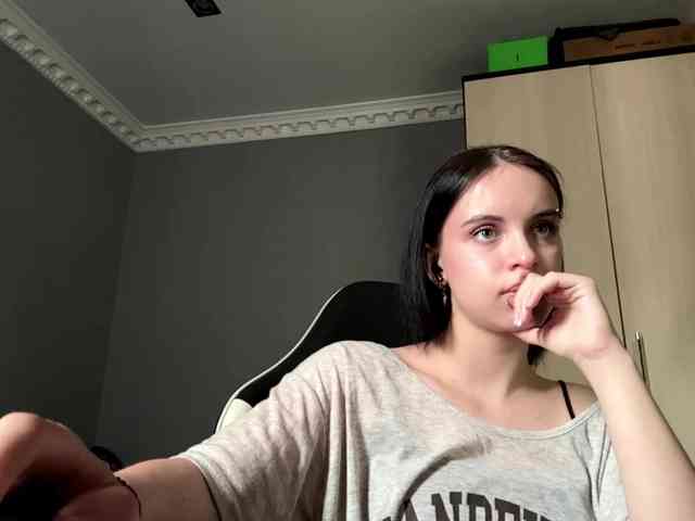 tootightwiththong webcam