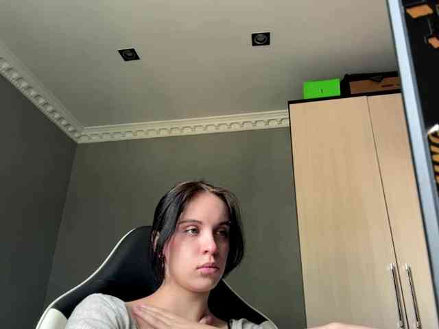 tootightwiththong webcam