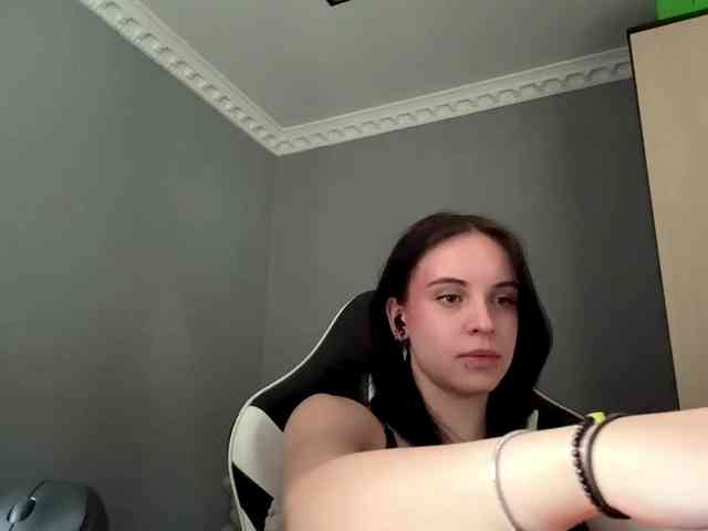 tootightwiththong webcam