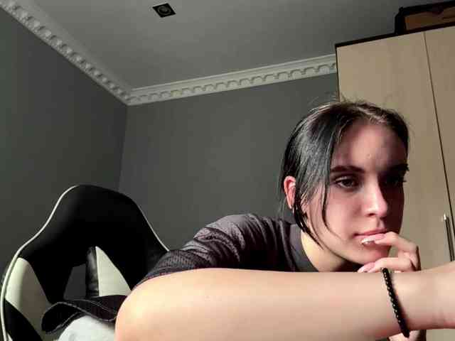 tootightwiththong webcam