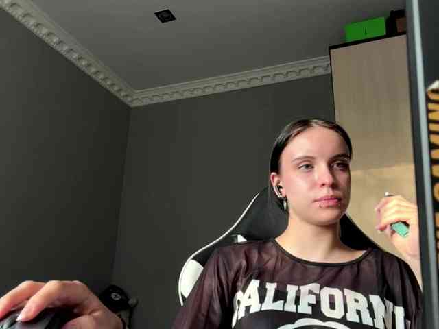 tootightwiththong webcam