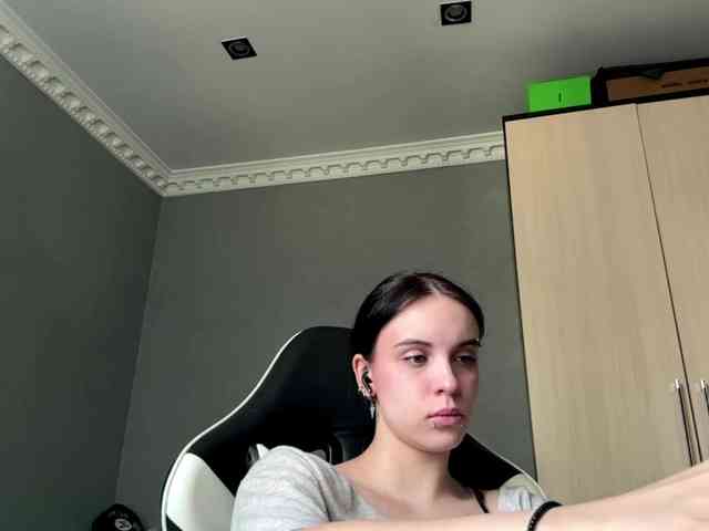 tootightwiththong webcam