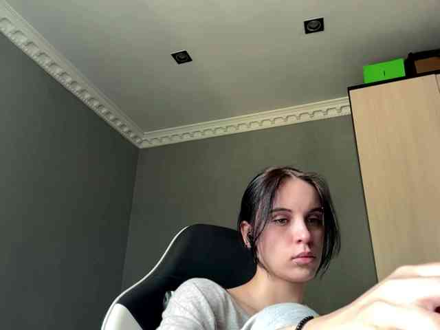 tootightwiththong webcam