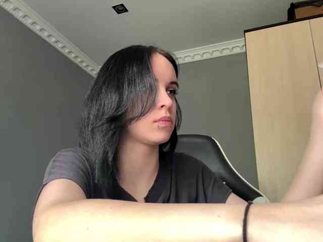 tootightwiththong webcam