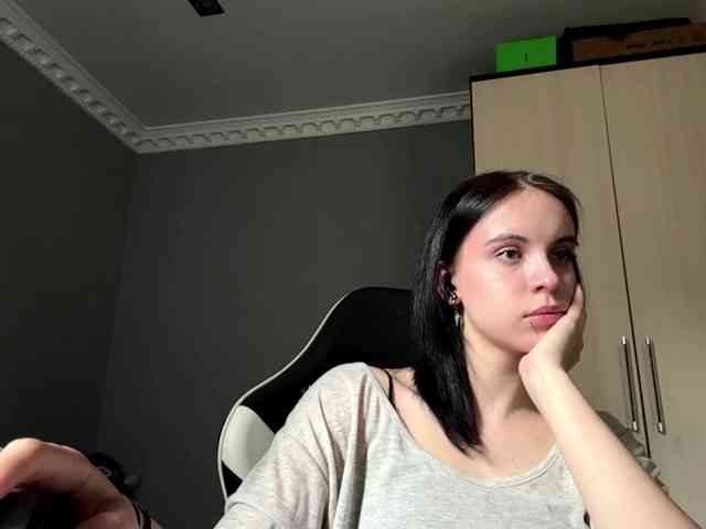 tootightwiththong webcam