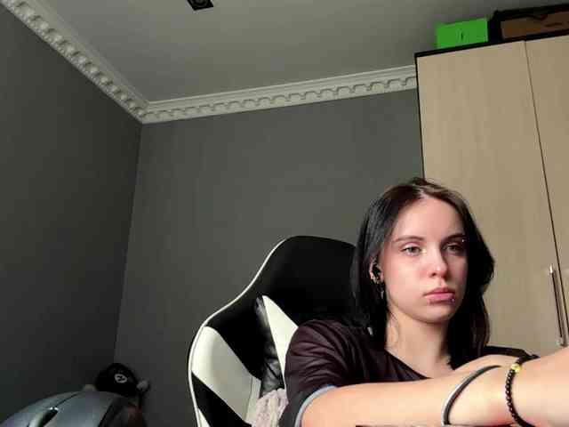 tootightwiththong webcam