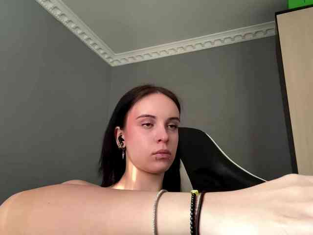 tootightwiththong webcam