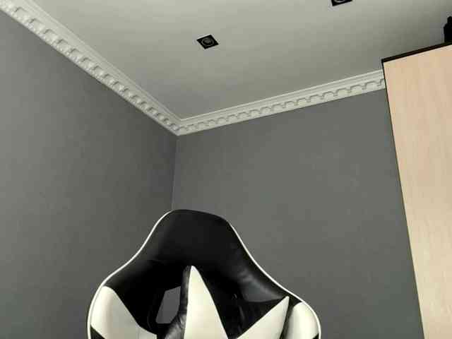 tootightwiththong webcam
