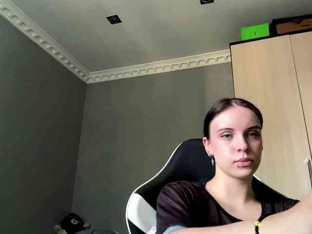 tootightwiththong webcam