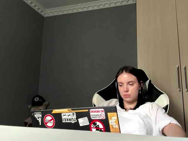tootightwiththong webcam