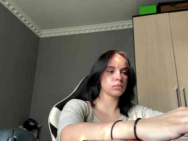 tootightwiththong webcam