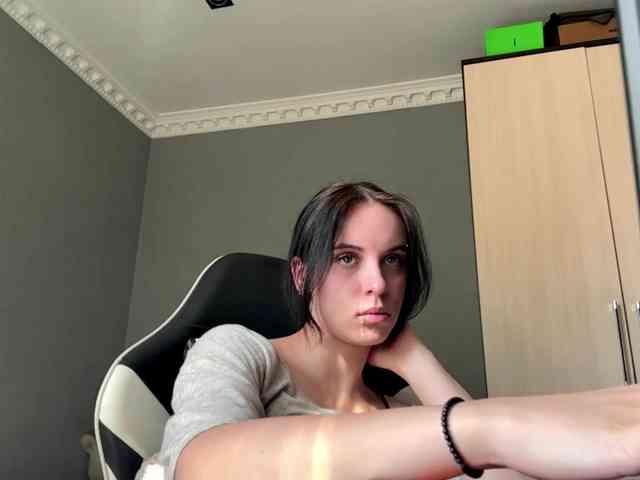 tootightwiththong webcam