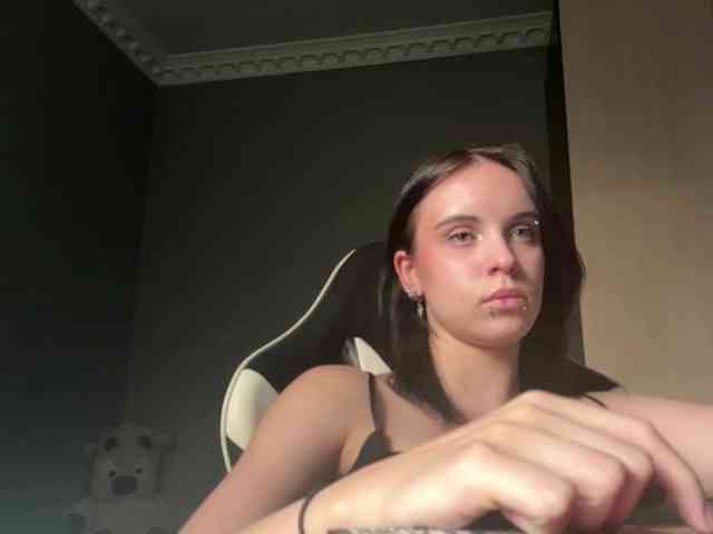 tootightwiththong webcam