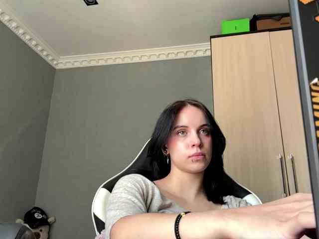 tootightwiththong webcam