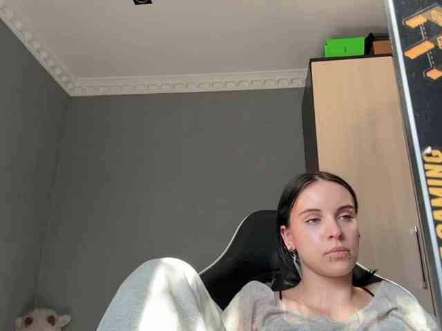 tootightwiththong webcam