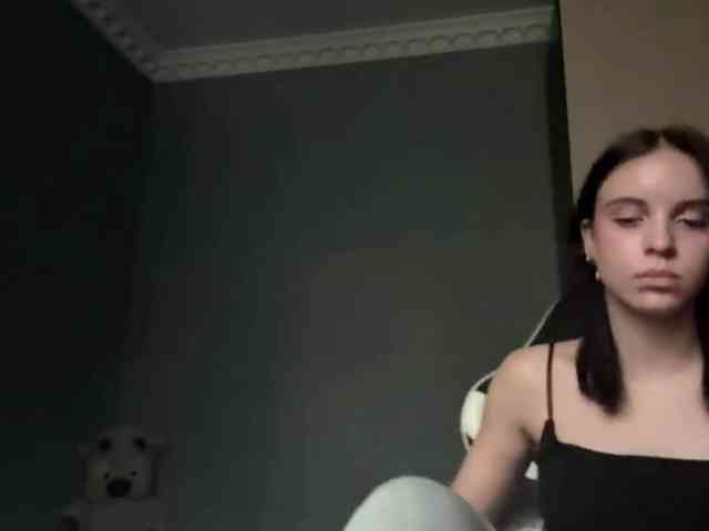 tootightwiththong webcam