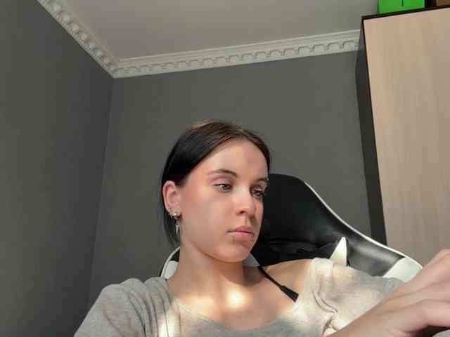 tootightwiththong webcam