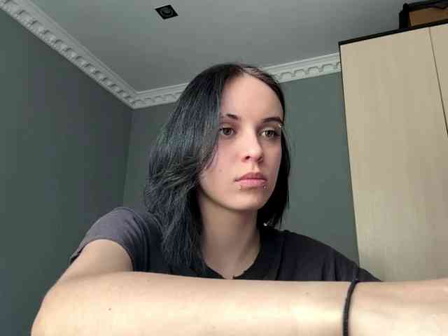 tootightwiththong webcam