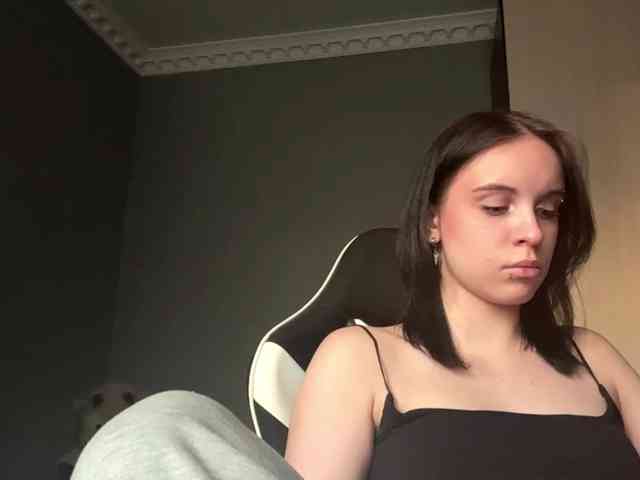 tootightwiththong webcam
