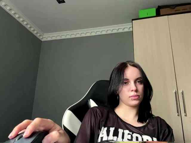 tootightwiththong webcam