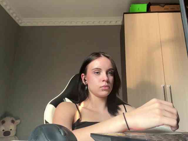 tootightwiththong webcam