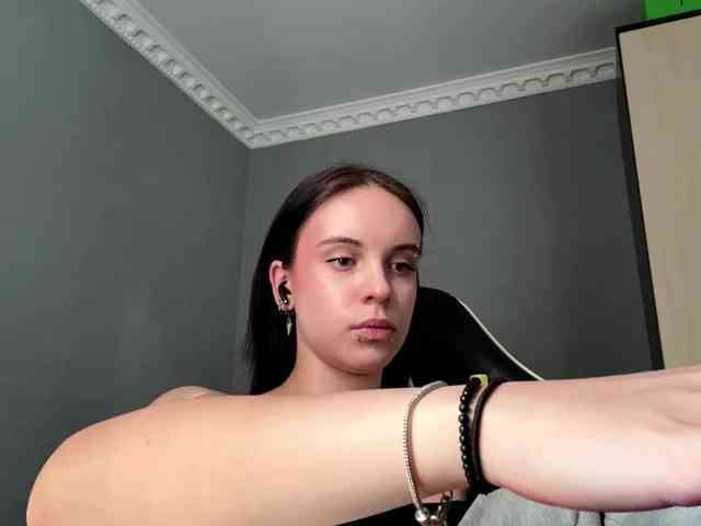 tootightwiththong webcam