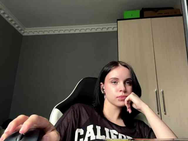 tootightwiththong webcam