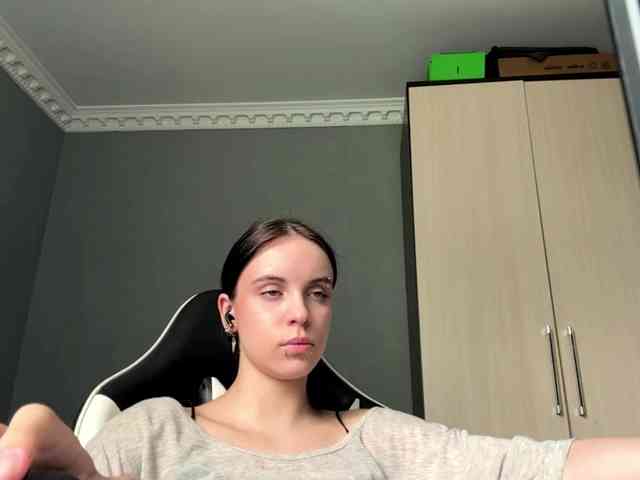 tootightwiththong webcam