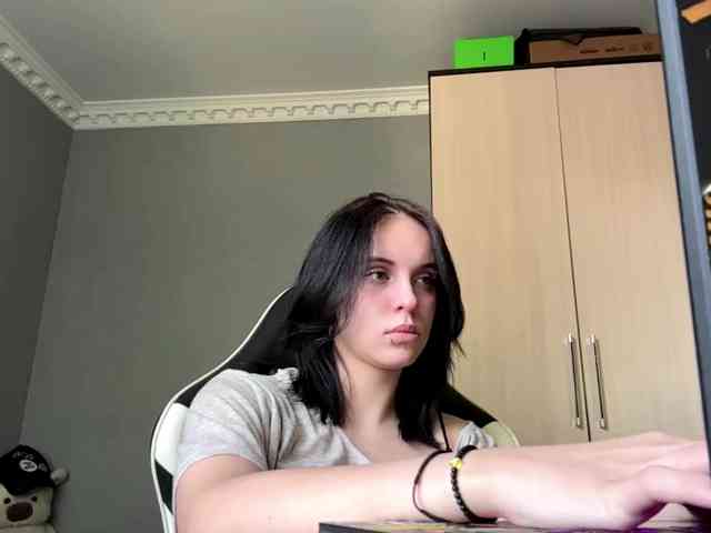tootightwiththong webcam