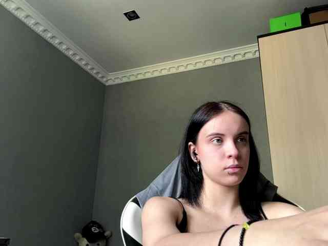 tootightwiththong webcam