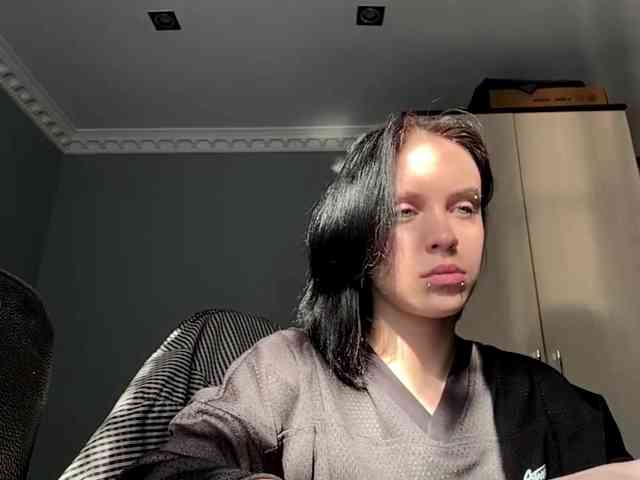 tootightwiththong webcam