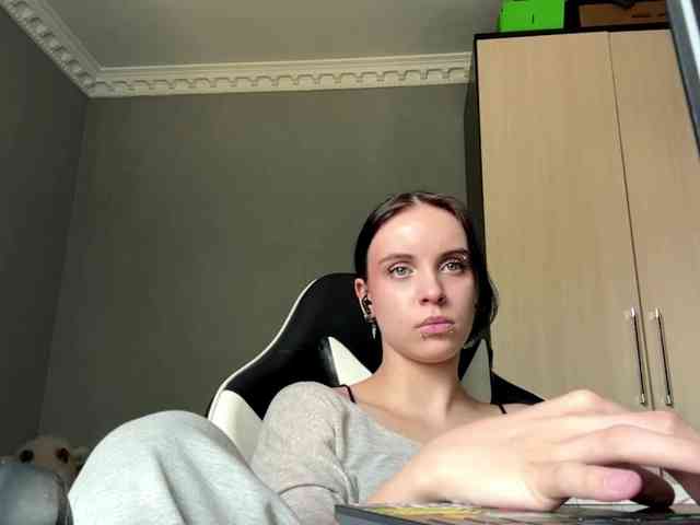 tootightwiththong webcam