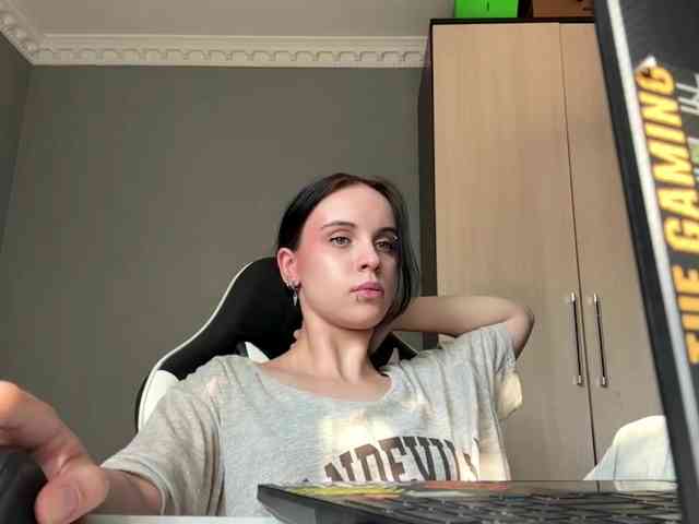 tootightwiththong webcam