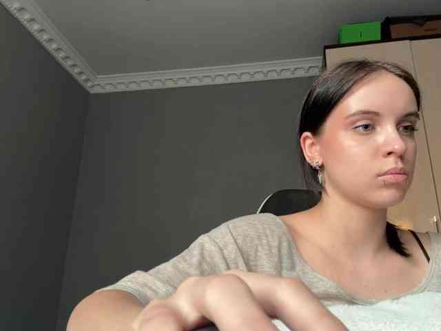 tootightwiththong webcam