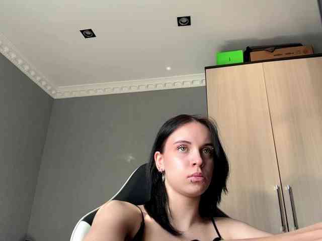 tootightwiththong webcam