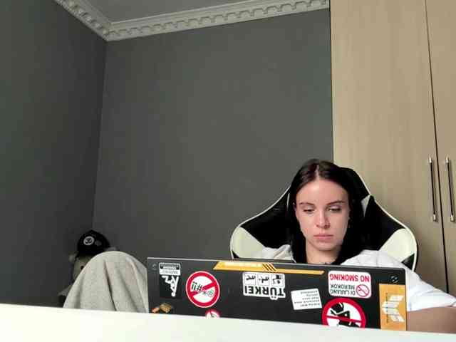 tootightwiththong webcam
