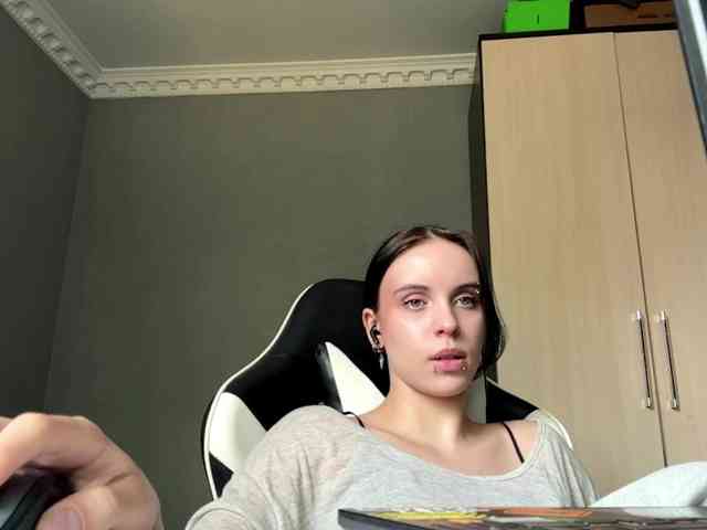 tootightwiththong webcam