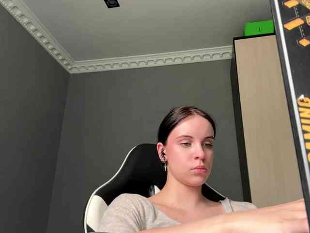 tootightwiththong webcam