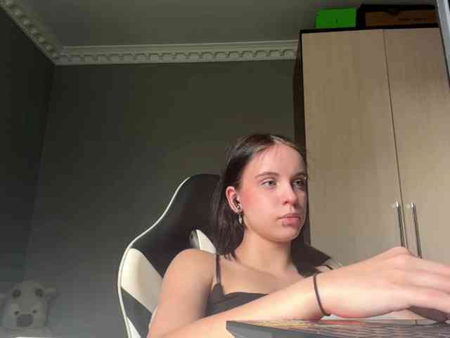 tootightwiththong webcam
