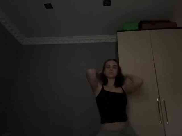 tootightwiththong webcam