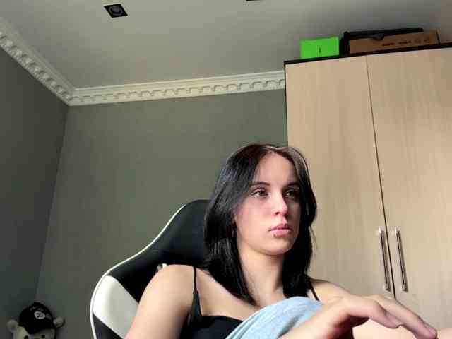 tootightwiththong webcam
