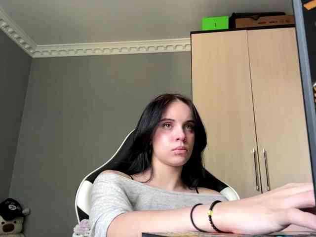 tootightwiththong webcam